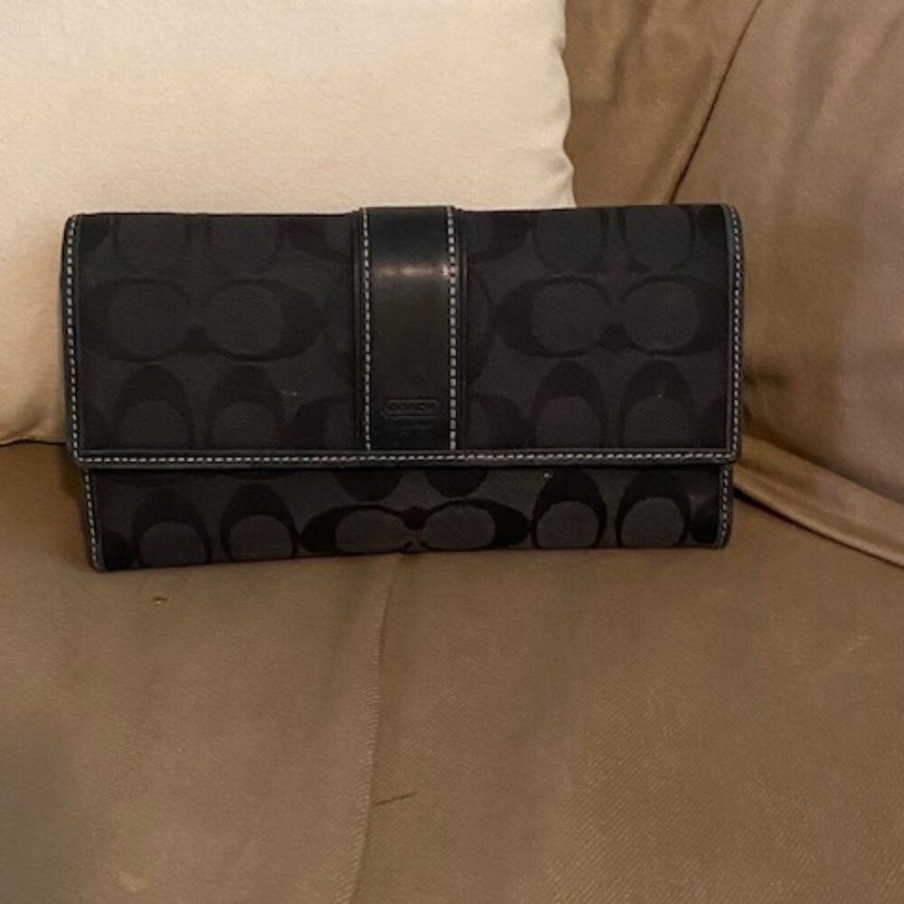 Coach Trifold Black Leather Wallet With Removable Checkbook Cover 2pc